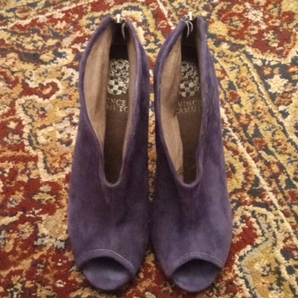 Vince Camuto Blue 💙 Heels